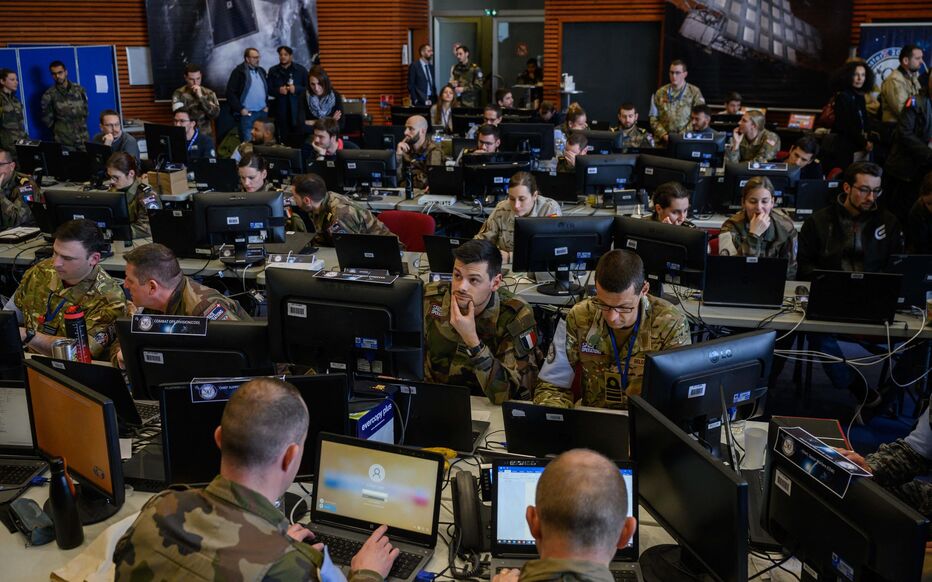 FRANCE-DEFENSE-MILITARY-SPACE